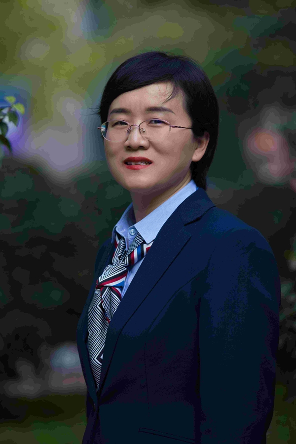 陕西省教学名师——何文敏