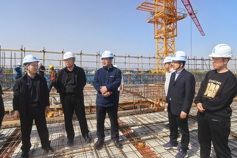 陕铁院工会代表到在建项目开展现场观摩、交流活动